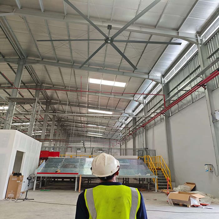 Ventiladores HVLS (alto volume e baixa velocidade)