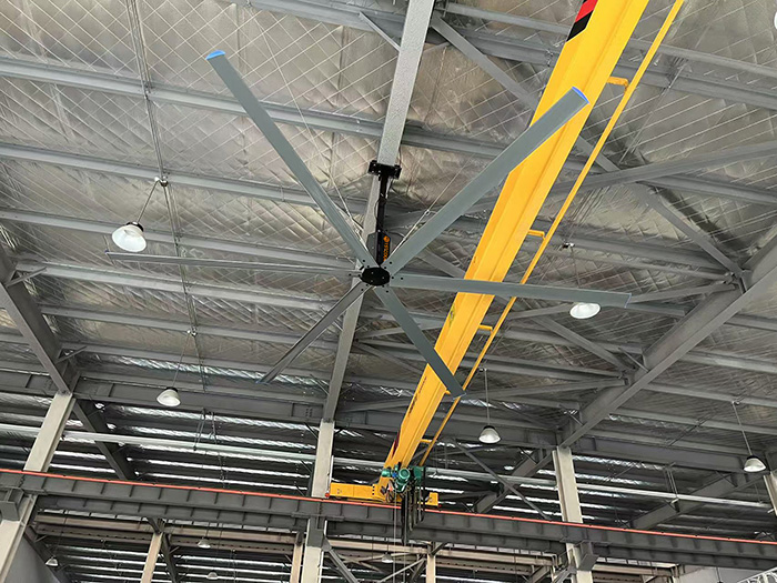 Os ventiladores de teto de 3, 4 ou 5 pás são melhores?